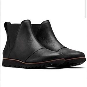 Sorel Harlow Chelsea Boots